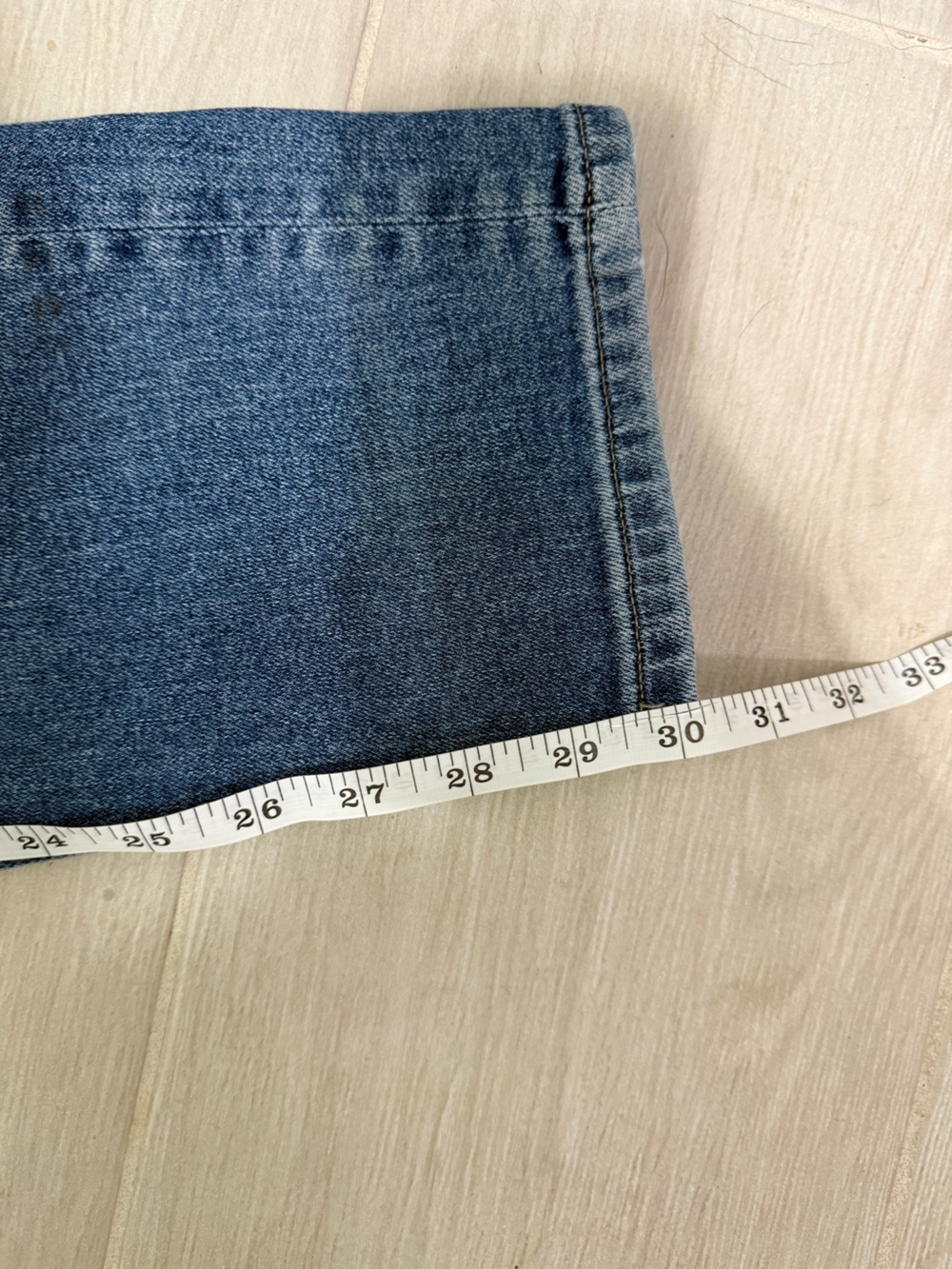 DL1961 Mara Straight 32” Jeans - Picture 5 of 7